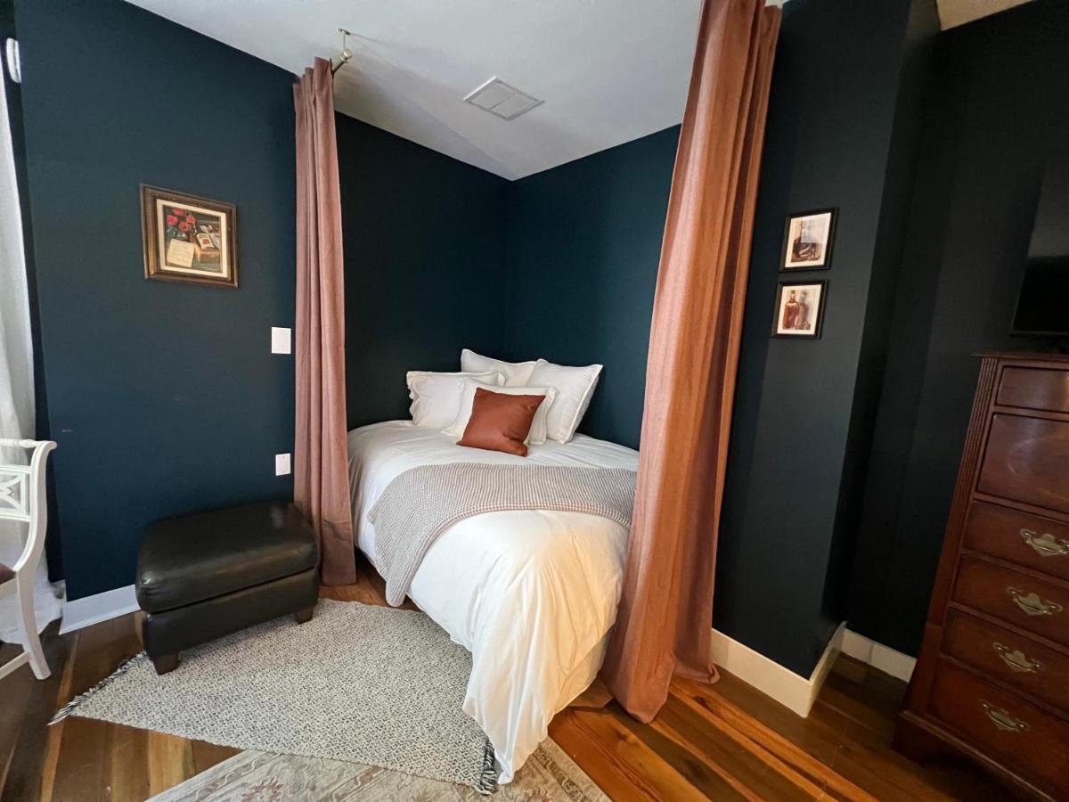 Inn Rose Hill