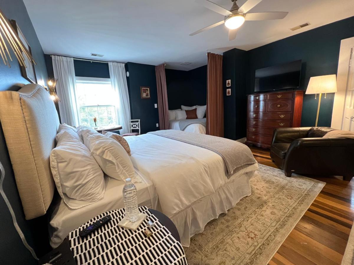 Rose Hill Inn